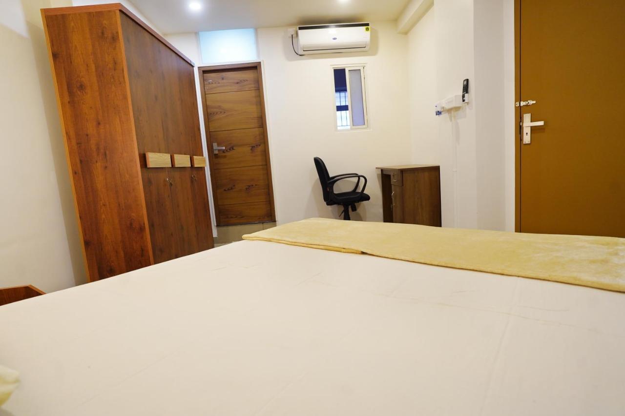 Kadampanattu'S Homestay Коччи Экстерьер фото