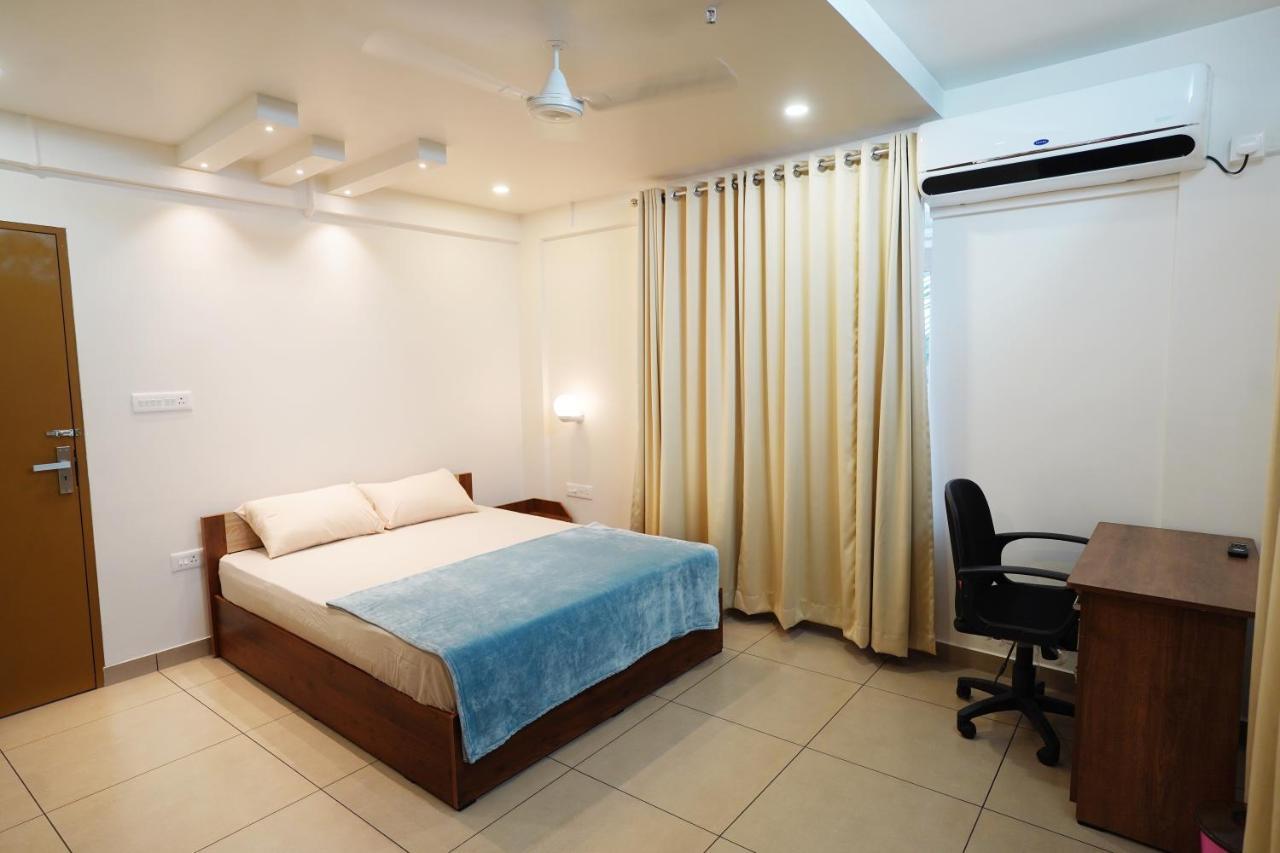 Kadampanattu'S Homestay Коччи Экстерьер фото
