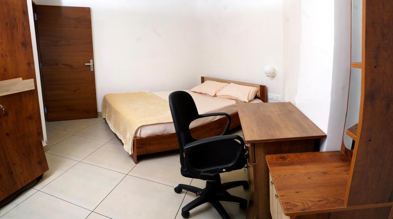 Kadampanattu'S Homestay Коччи Экстерьер фото