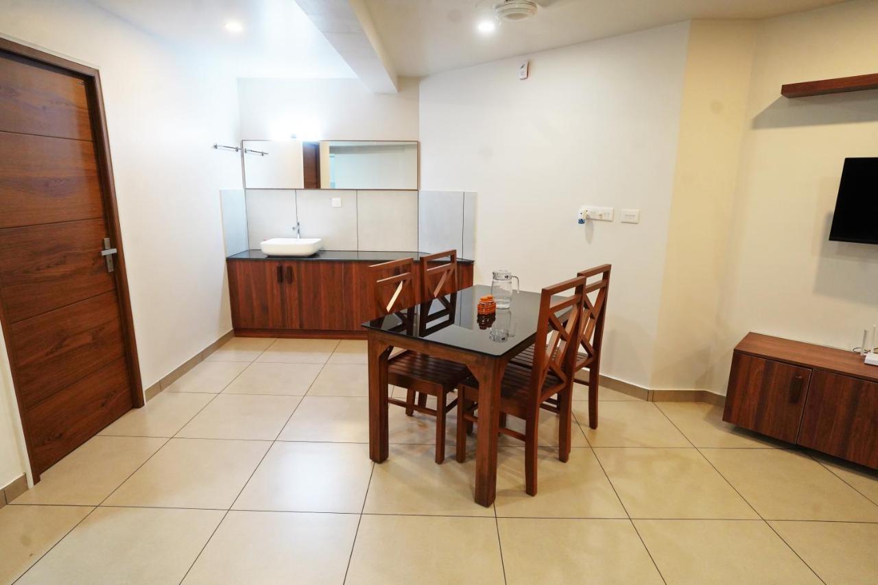 Kadampanattu'S Homestay Коччи Экстерьер фото